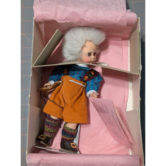 Madame Alexander Storyland Collection Geppetto #478 NIB 8" Disney Box Stand - Picture 1 of 16